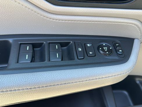 Used 2018 Honda Odyssey EX-L image 12