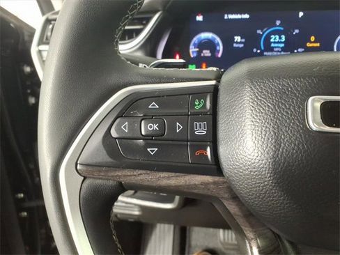 Used 2023 Jeep Grand Cherokee Limited image 26