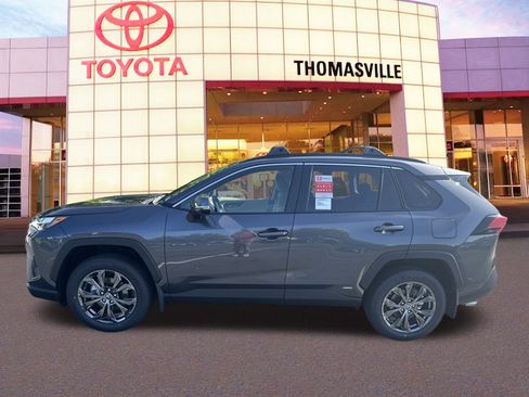 New 2025 Toyota RAV4 XLE Premium w/ Weather Package AWD/4WD image 8