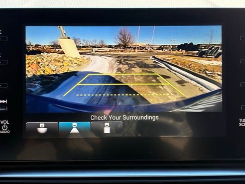 Used 2019 Honda Accord Sport image 16