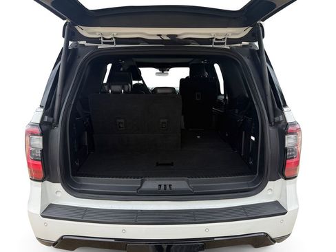 Used 2021 Ford Expedition Limited RWD image 18