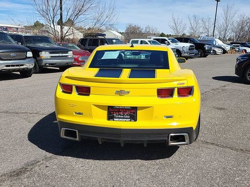 Used 2010 Chevrolet Camaro SS RWD image 5