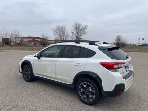 Used 2019 Subaru Crosstrek 2.0i Premium w/ Eyesight System image 4