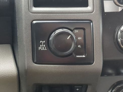 Used 2019 Ford F250 XL w/ STX Appearance Package image 20