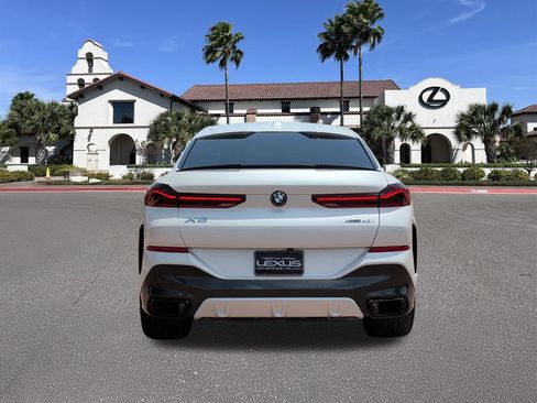 Used 2024 BMW X6 xDrive40i w/ Premium Package AWD/4WD image 3