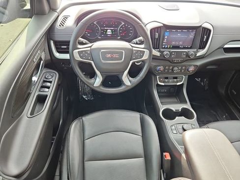 Used 2022 GMC Terrain SLT w/ Infotainment Package II image 15