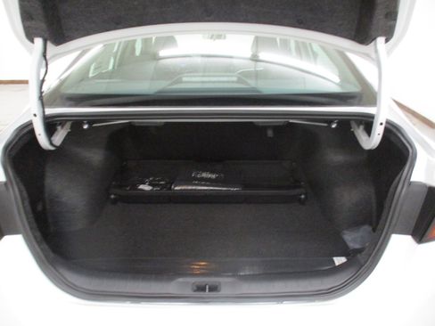 New 2025 Nissan Altima 2.5 SL image 11