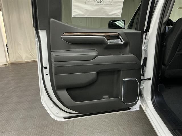 New 2026 Chevrolet Silverado 1500 LT w/ LPO, Liner Protection Package AWD/4WD image 24