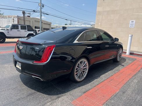 Used 2018 Cadillac XTS Luxury w/ Driver Awareness Package FWD image 2