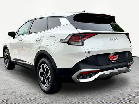 Used 2023 Kia Sportage LX AWD/4WD image 4