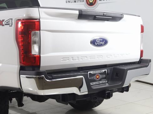 Used 2019 Ford F250 XLT image 20