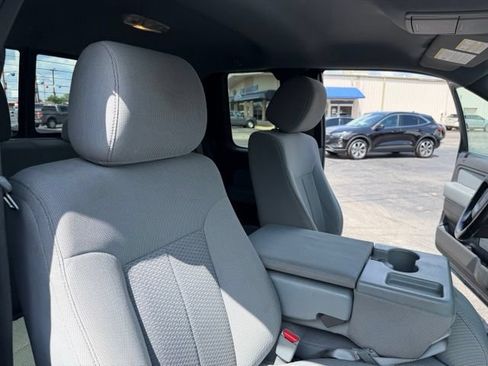 Used 2014 Ford F150 XLT w/ Equipment Group 302A Luxury AWD/4WD image 24