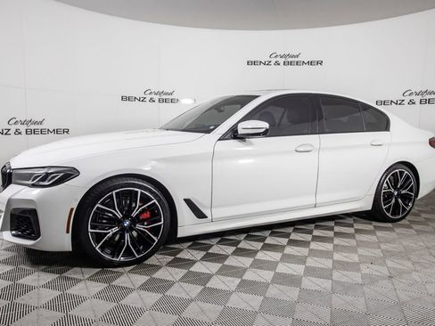 Used 2021 BMW 540i w/ M Sport Package RWD image 9
