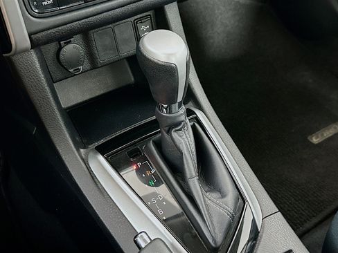 Used 2017 Toyota Corolla LE image 23