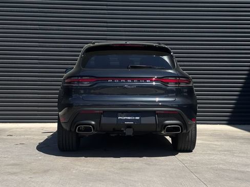 Certified 2026 Porsche Macan AWD/4WD image 6