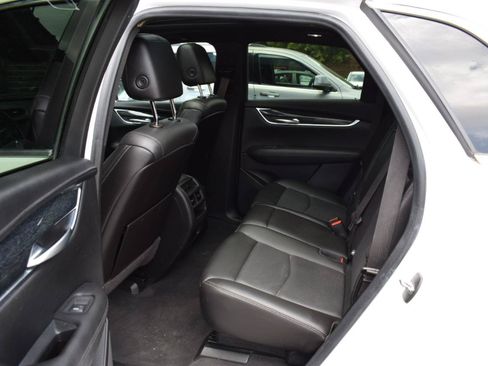Used 2022 Cadillac XT5 Premium Luxury FWD image 38