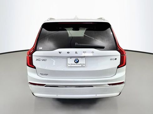 Used 2025 Volvo XC90 B5 Plus AWD/4WD image 6