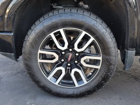 Used 2021 GMC Sierra 1500 AT4 image 11