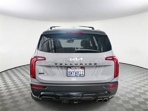 Certified 2022 Kia Telluride SX w/ Nightfall Edition Package image 6