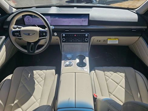 Used 2025 Genesis GV80 3.5T Prestige AWD/4WD image 9