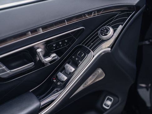 Used 2021 Mercedes-Benz S 580 4MATIC Sedan image 26