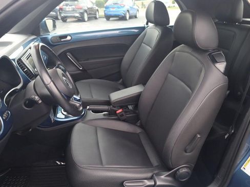 Used 2019 Volkswagen Beetle 2.0T S FWD image 16