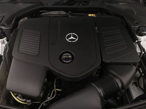 New 2026 Mercedes-Benz C 300 4MATIC Sedan image 9
