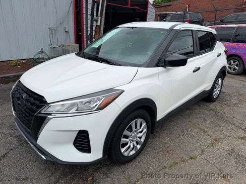 Used 2021 Nissan Kicks S FWD image 25