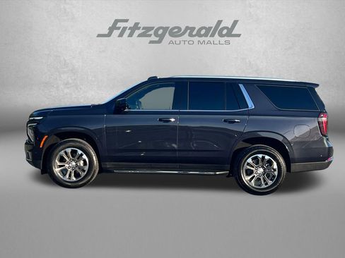 Used 2025 Chevrolet Tahoe LS AWD/4WD image 5