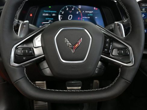 Used 2021 Chevrolet Corvette Stingray Preferred Conv w/ Z51 Performance Package RWD image 40