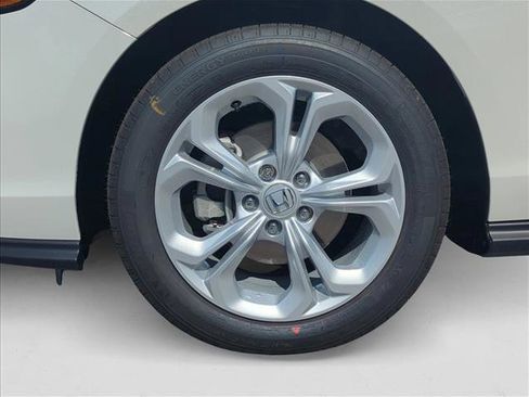 New 2025 Honda Accord LX image 9