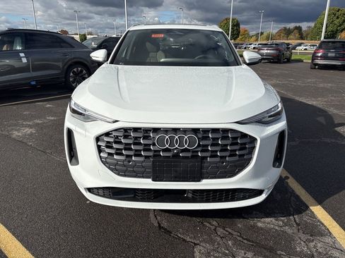 New 2025 Audi Q5 Premium Plus image 2