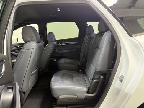 Certified 2023 Buick Enclave Essence image 22