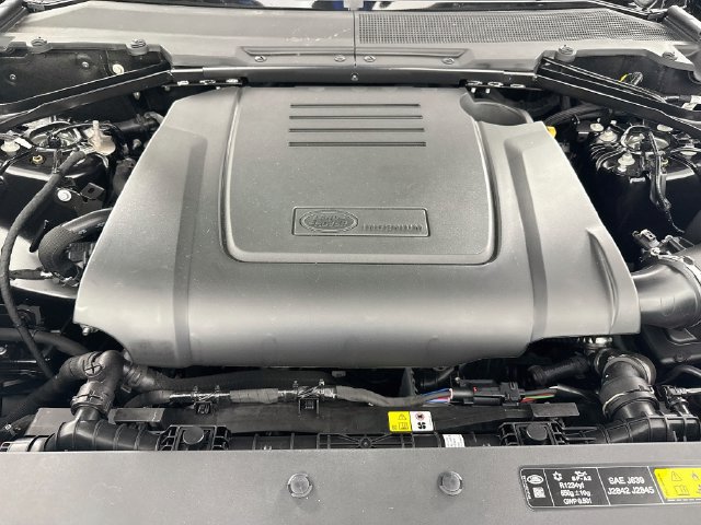 New 2026 Land Rover Defender 110 S AWD/4WD image 32