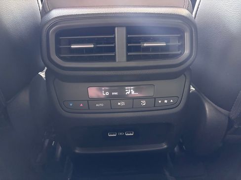 Used 2023 Honda Pilot EX-L image 18