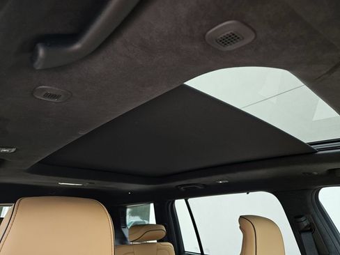New 2026 Jeep Grand Cherokee L Summit AWD/4WD image 8