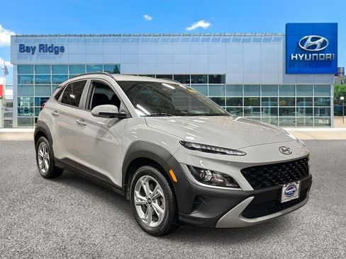 Used 2023 Hyundai Kona SEL w/ Winter Weather Package AWD/4WD image 1