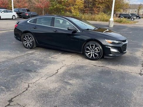 Certified 2023 Chevrolet Malibu RS w/ LPO, Floor Liner Package image 9