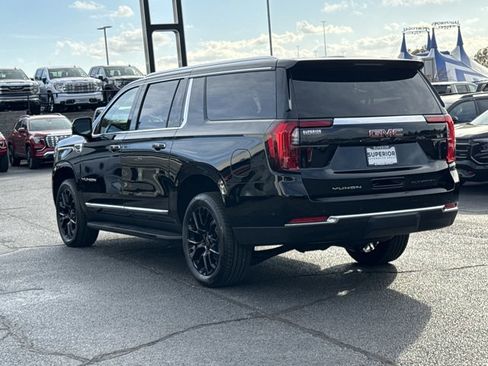 New 2026 GMC Yukon XL Elevation image 12