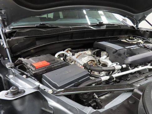 Used 2024 GMC Sierra 1500 AT4 w/ Technology Package image 30