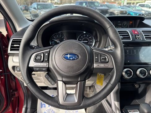 Used 2018 Subaru Forester 2.5i Premium image 10