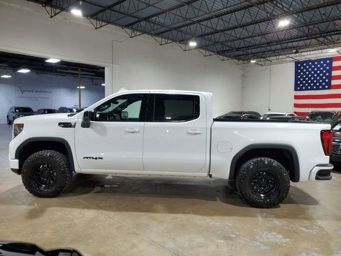 Used 2023 GMC Sierra 1500 AT4X AWD/4WD image 13