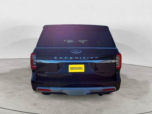 Used 2023 Ford Expedition Platinum AWD/4WD image 4