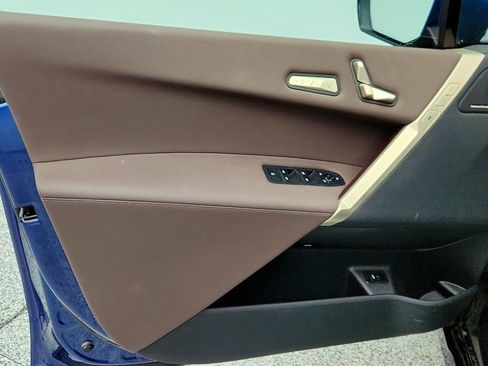 Used 2024 BMW iX xDrive50 w/ Sport Package image 11