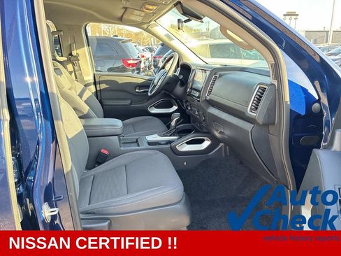 Certified 2023 Nissan Frontier SV w/ Tow Package AWD/4WD image 10