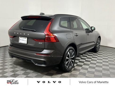 Certified 2025 Volvo XC60 B5 Core w/ Climate Package image 9