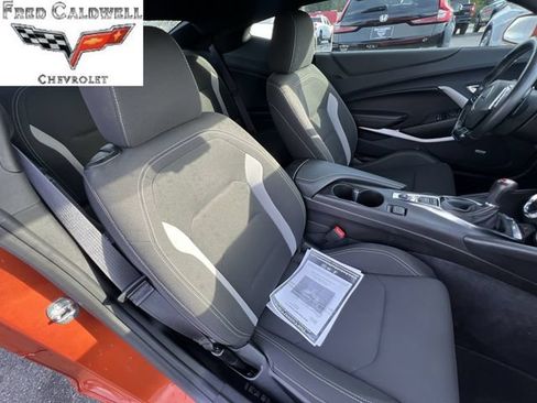 Used 2023 Chevrolet Camaro LT w/ Technology Package RWD image 31