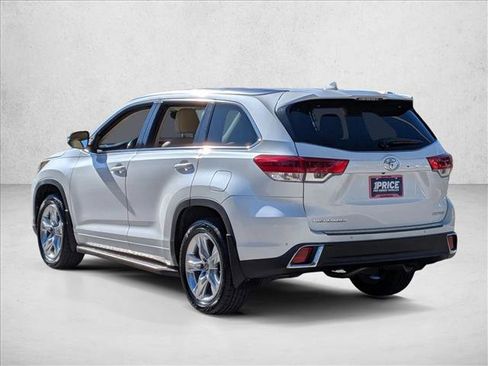 Used 2019 Toyota Highlander Limited image 8