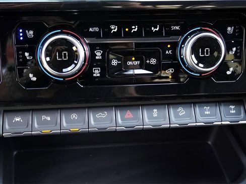 New 2026 GMC Sierra 1500 AT4X w/ AT4X AEV Edition image 18