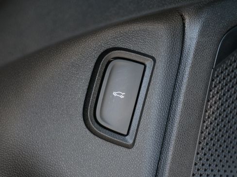 Used 2024 Chevrolet Blazer EV RS AWD/4WD image 20